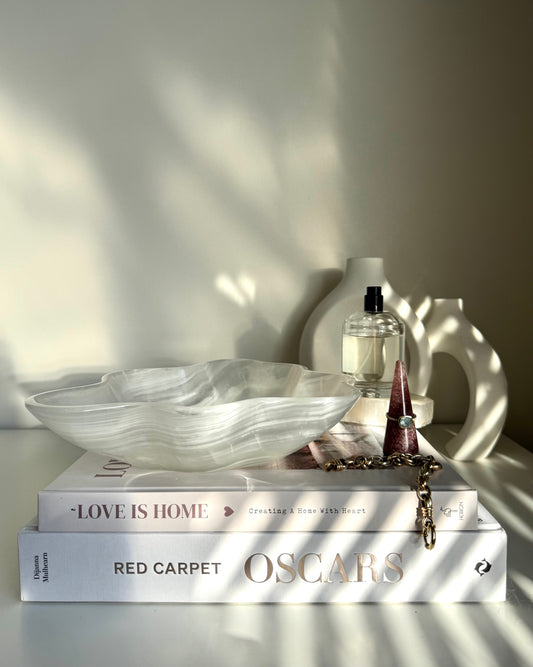 Calcite Bowl - Scalloped