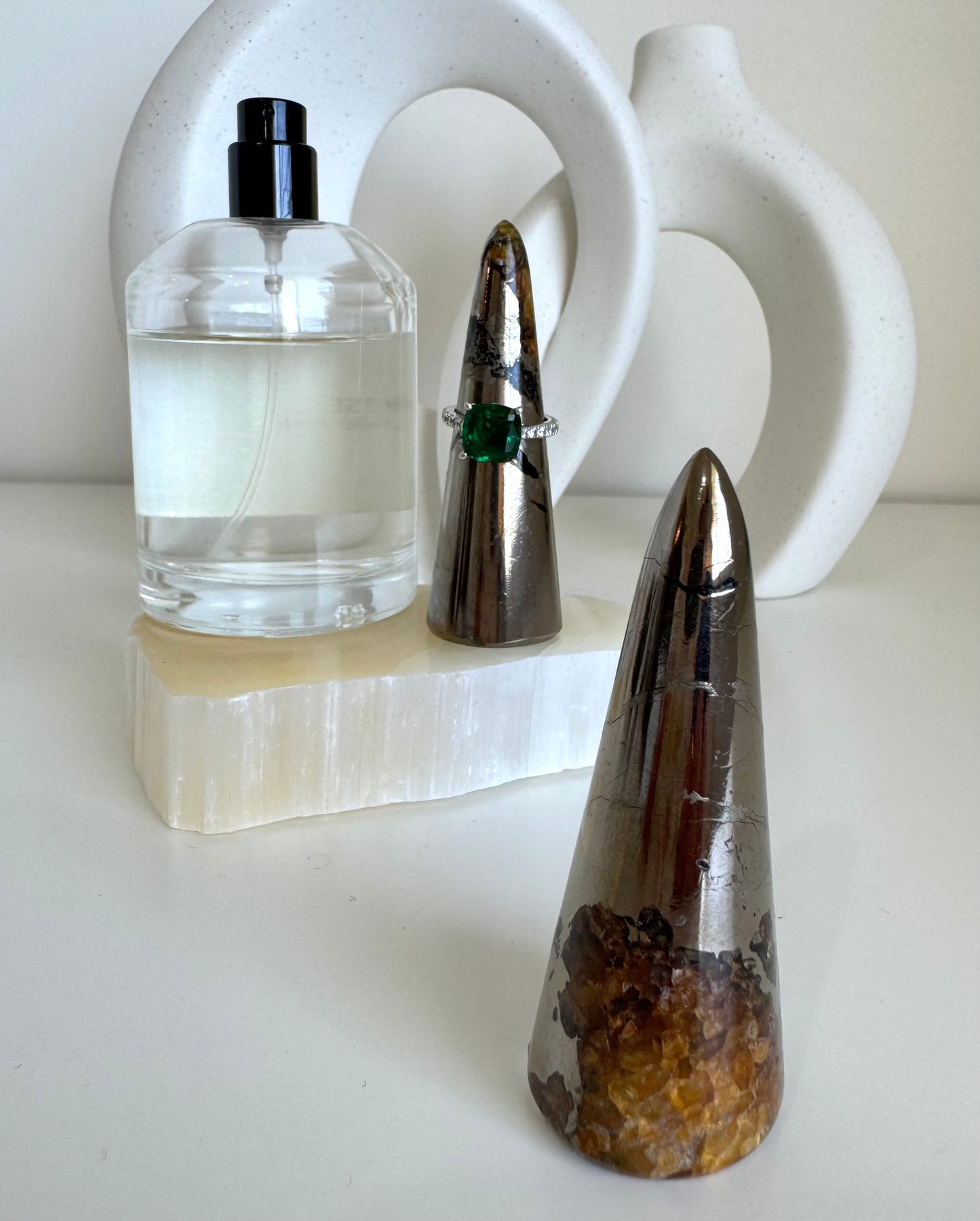 Ring Holder - Lions Gate Crystal