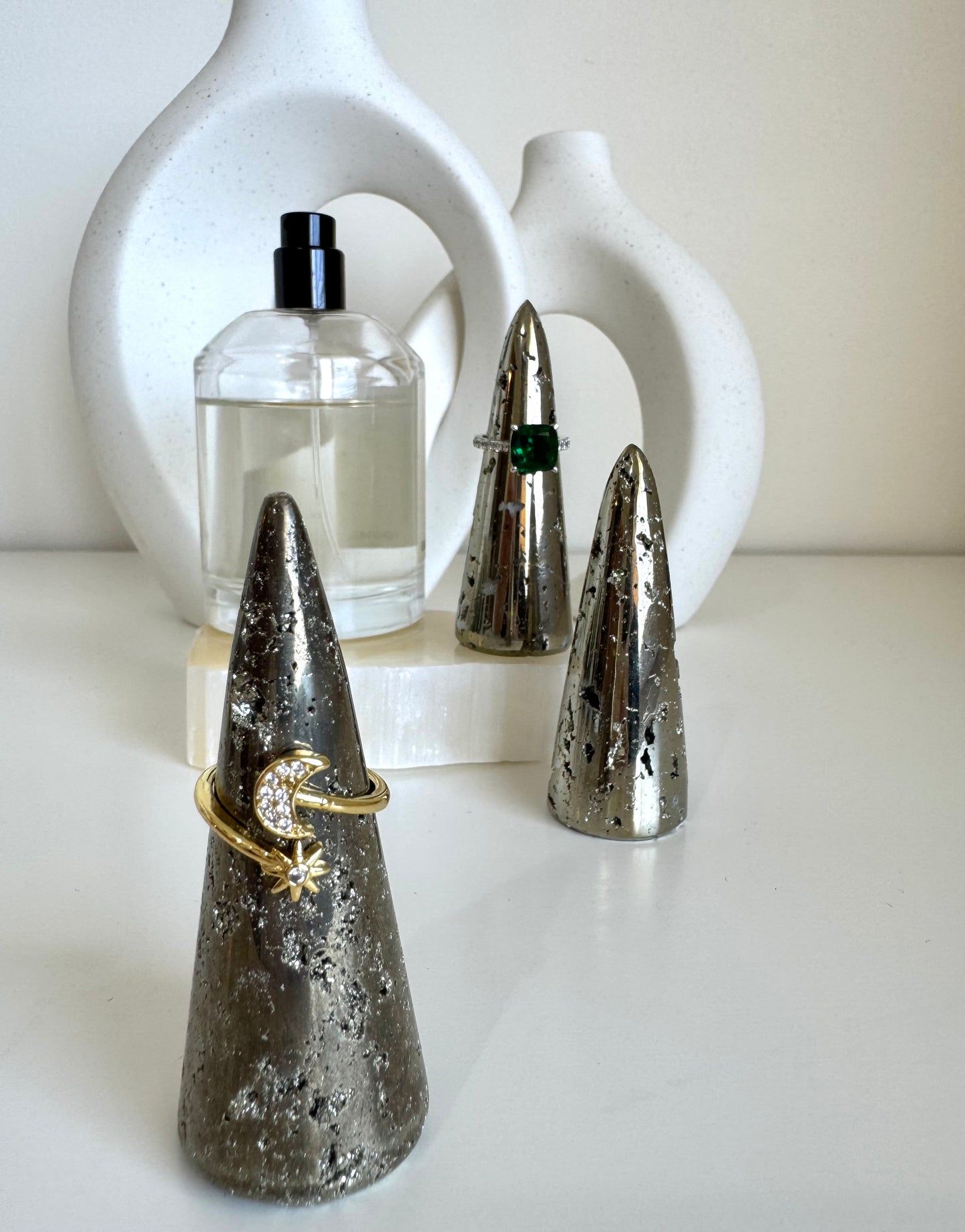 Ring Holder - Pyrite Crystal