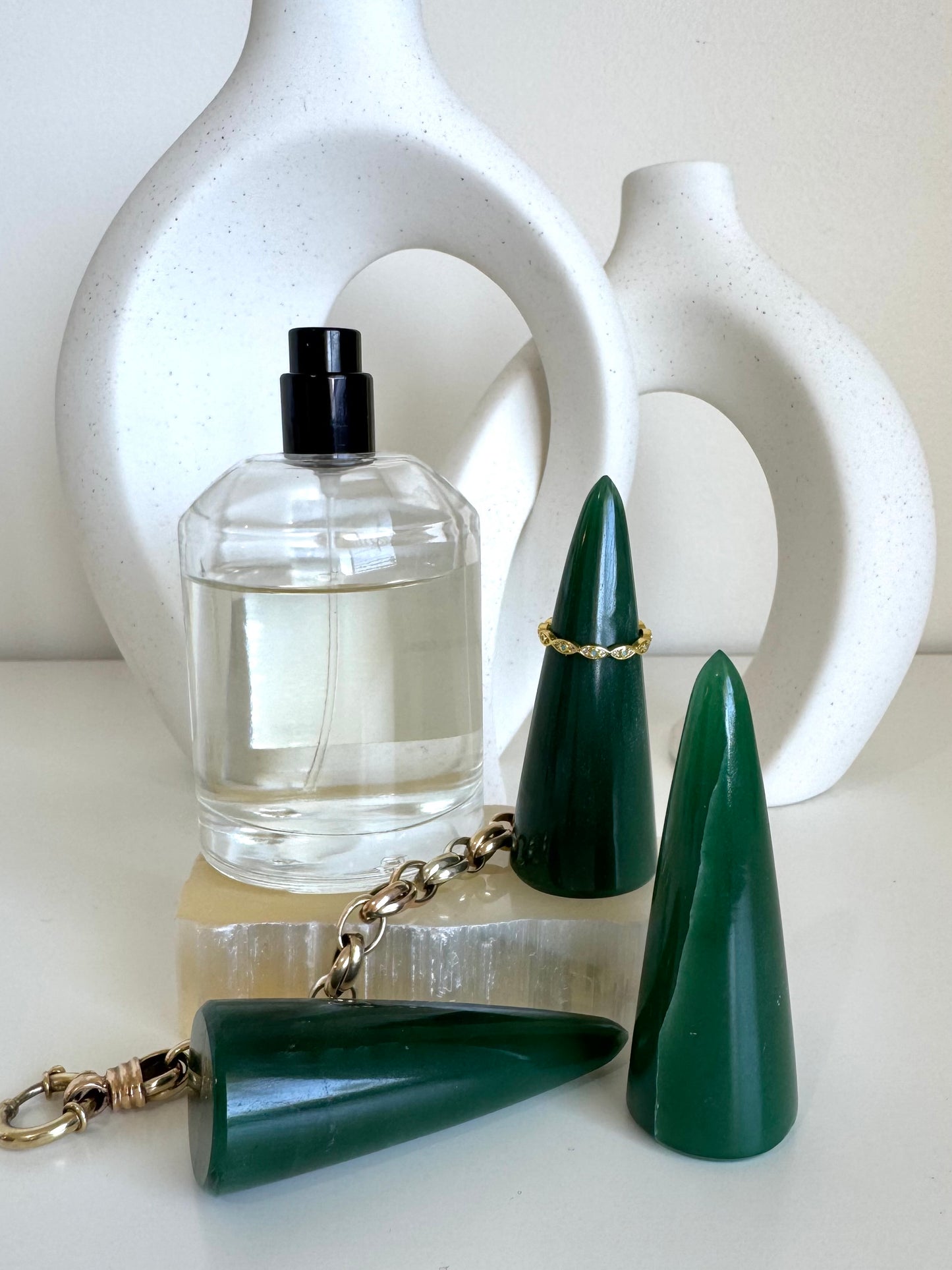 Ring Holder - Green Jade Crystal