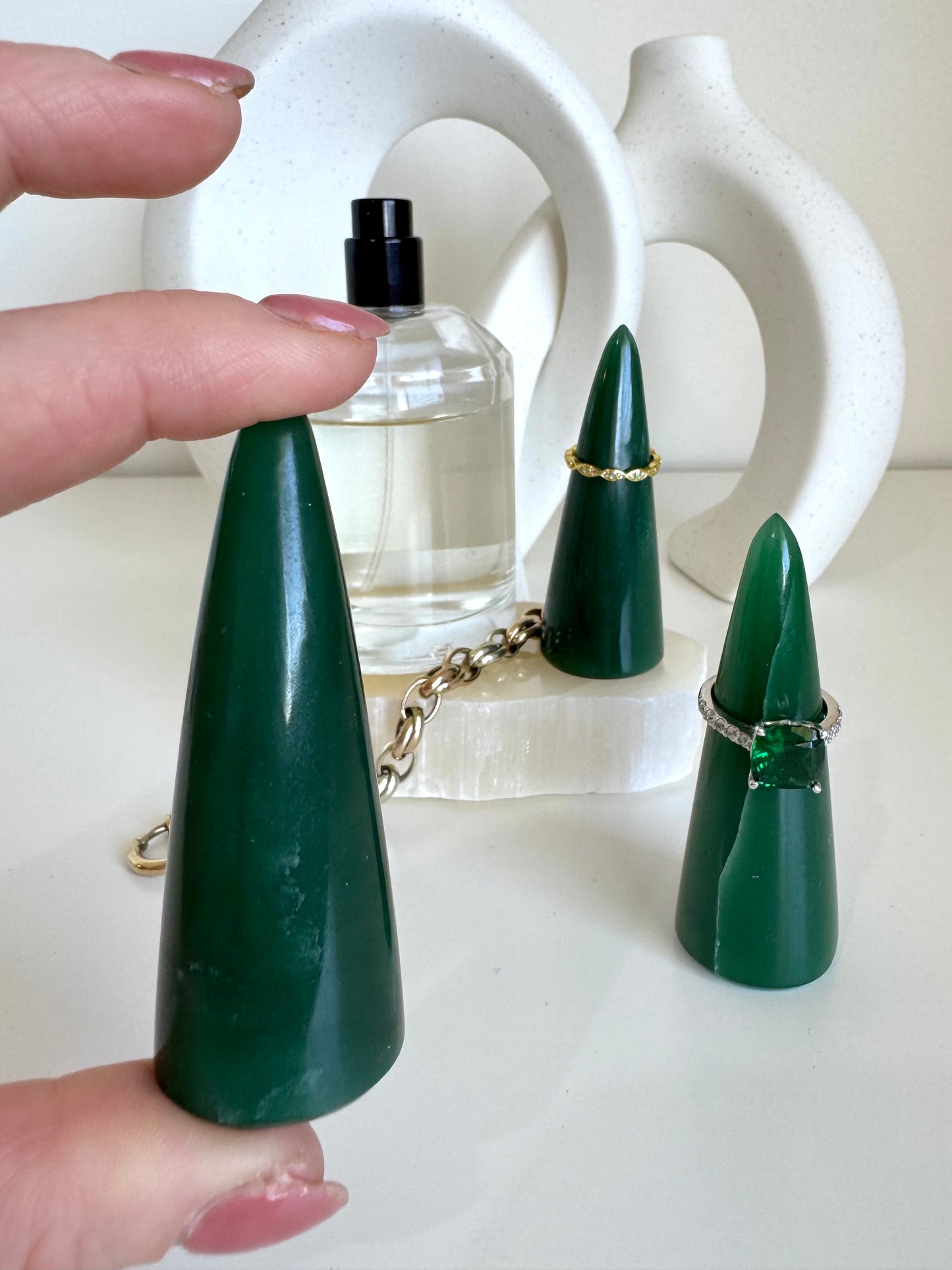 Ring Holder - Green Jade Crystal
