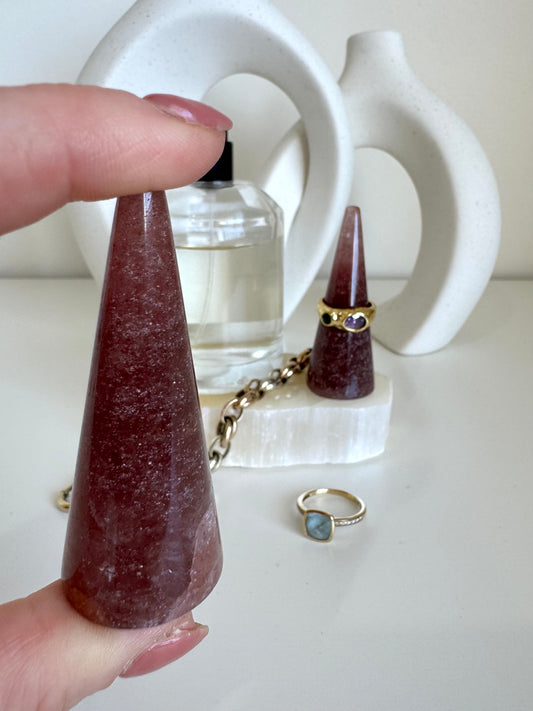 Ring Holder - Tanzberry Quartz