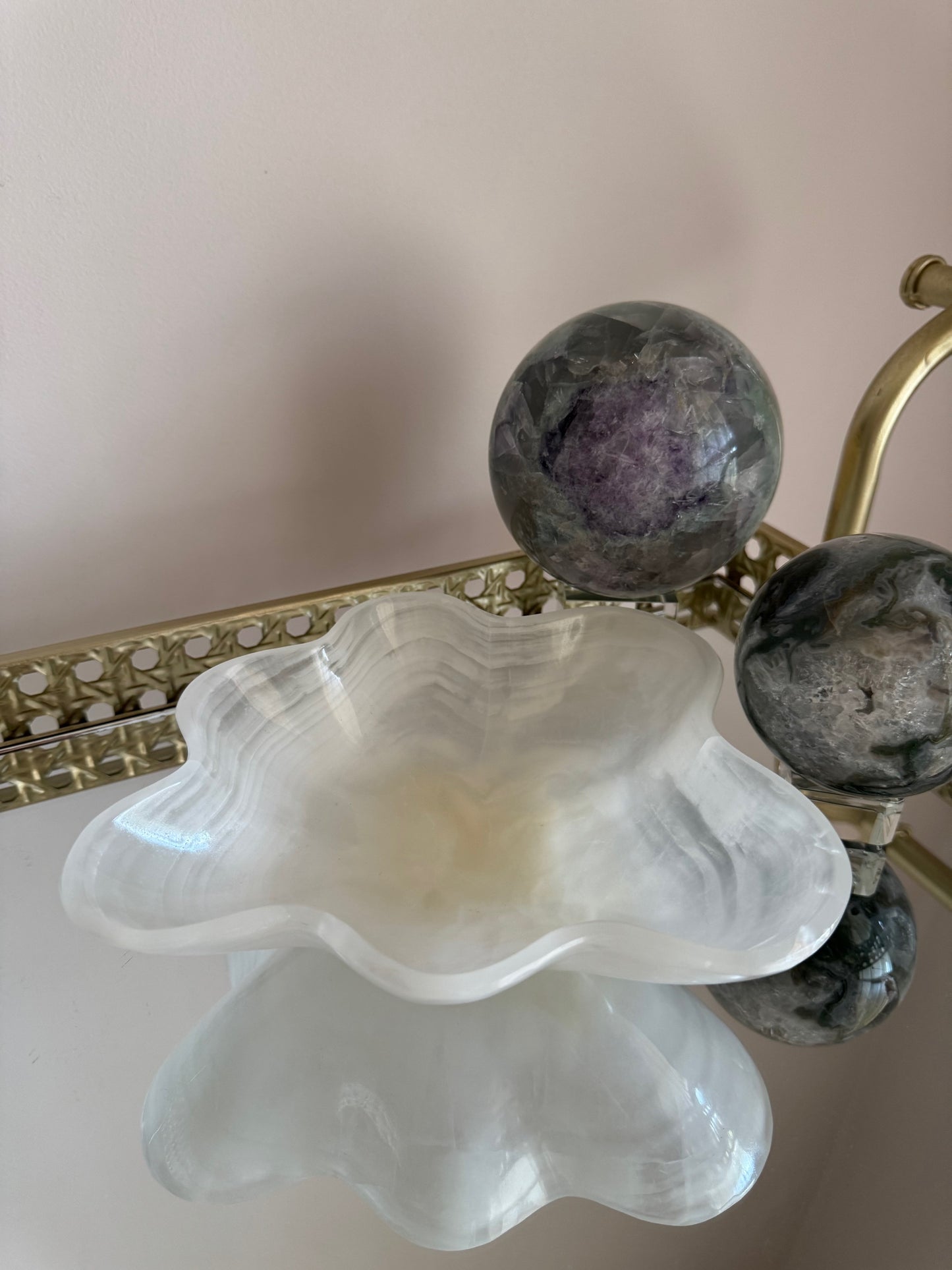 Calcite Bowl - Scalloped