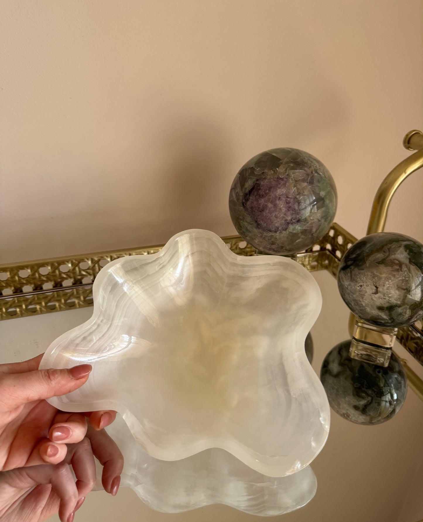 Calcite Bowl - Scalloped