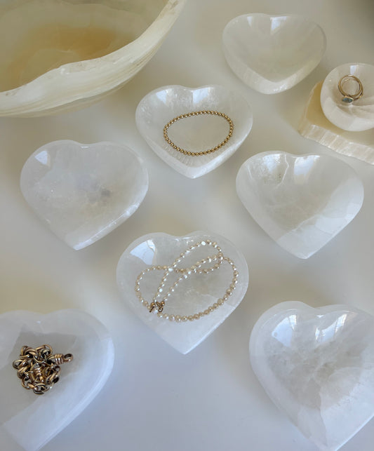Selenite Heart Bowl - 320g